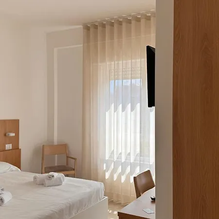Estelle Guest house