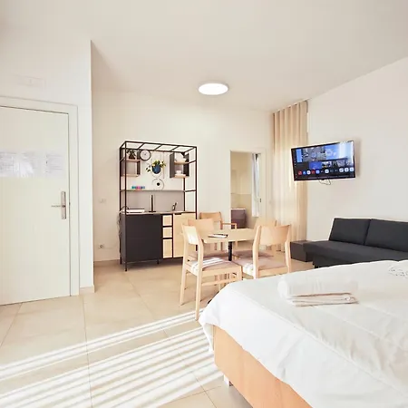 Estelle 3* Bari
