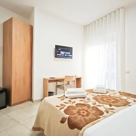 Estelle Pensionat 3*