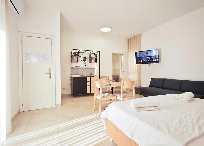 Estelle 3* Bari